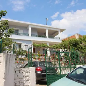 Affittacamere Meto, Sarandë